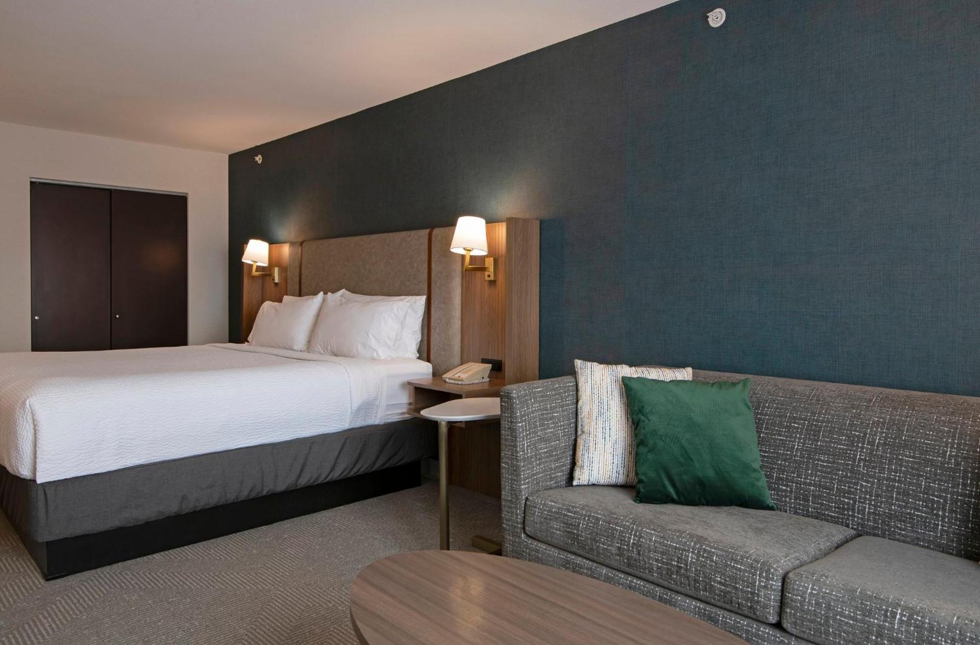 Holiday Inn Hotel And Suites-Kamloops By Ihg Kültér fotó