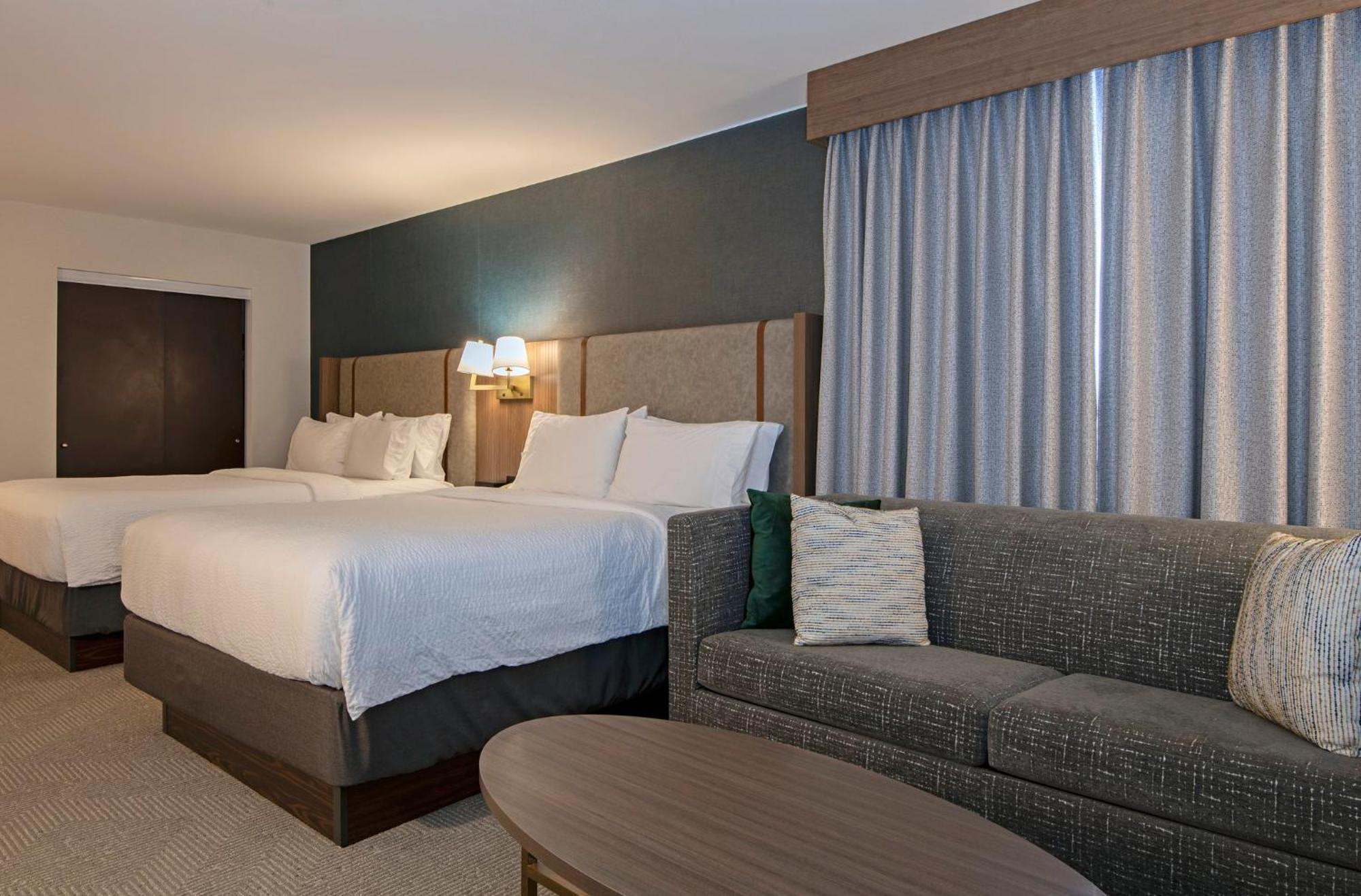 Holiday Inn Hotel And Suites-Kamloops By Ihg Kültér fotó