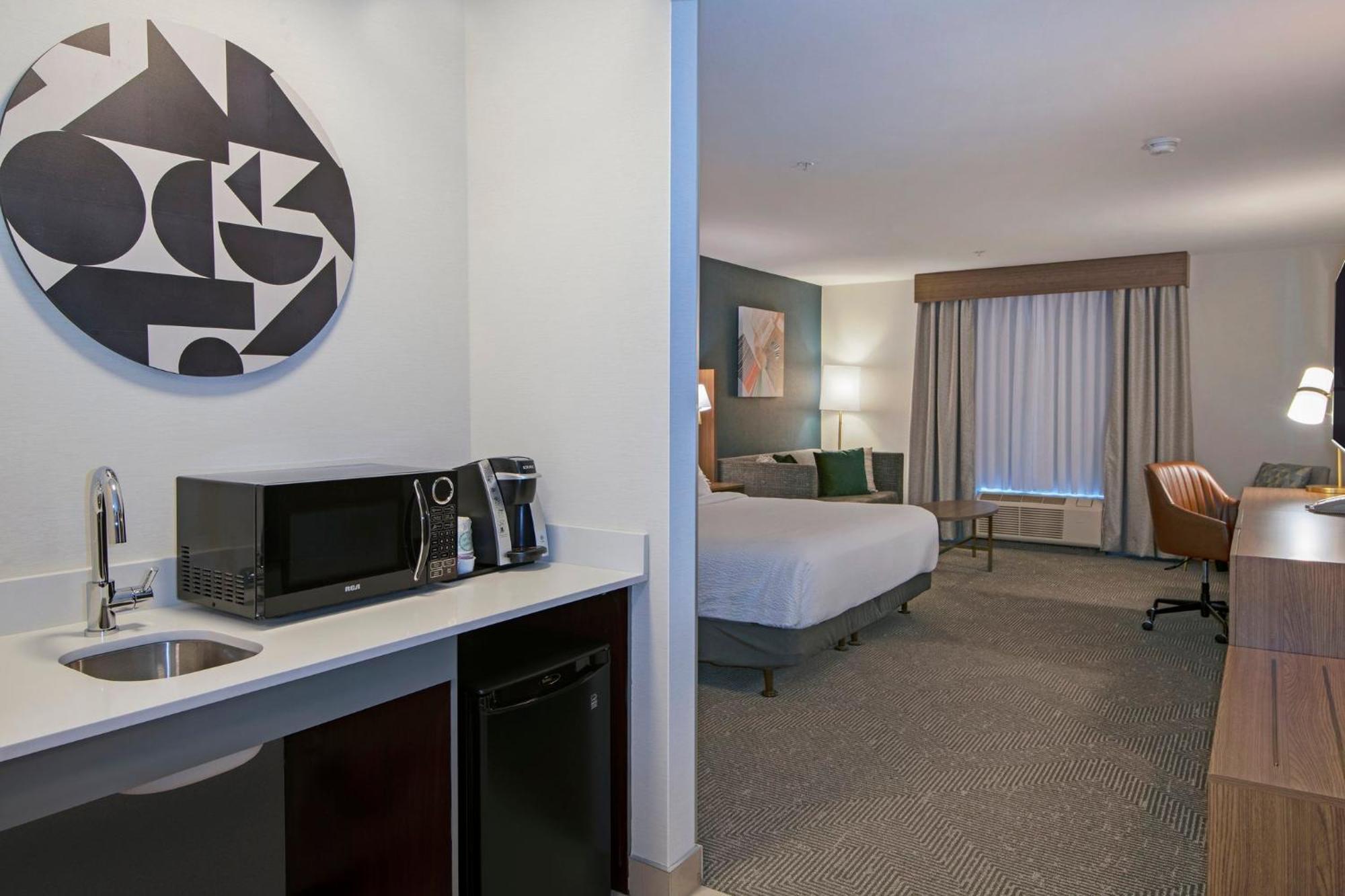 Holiday Inn Hotel And Suites-Kamloops By Ihg Kültér fotó