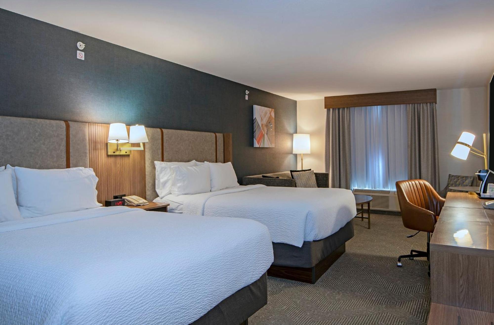 Holiday Inn Hotel And Suites-Kamloops By Ihg Kültér fotó