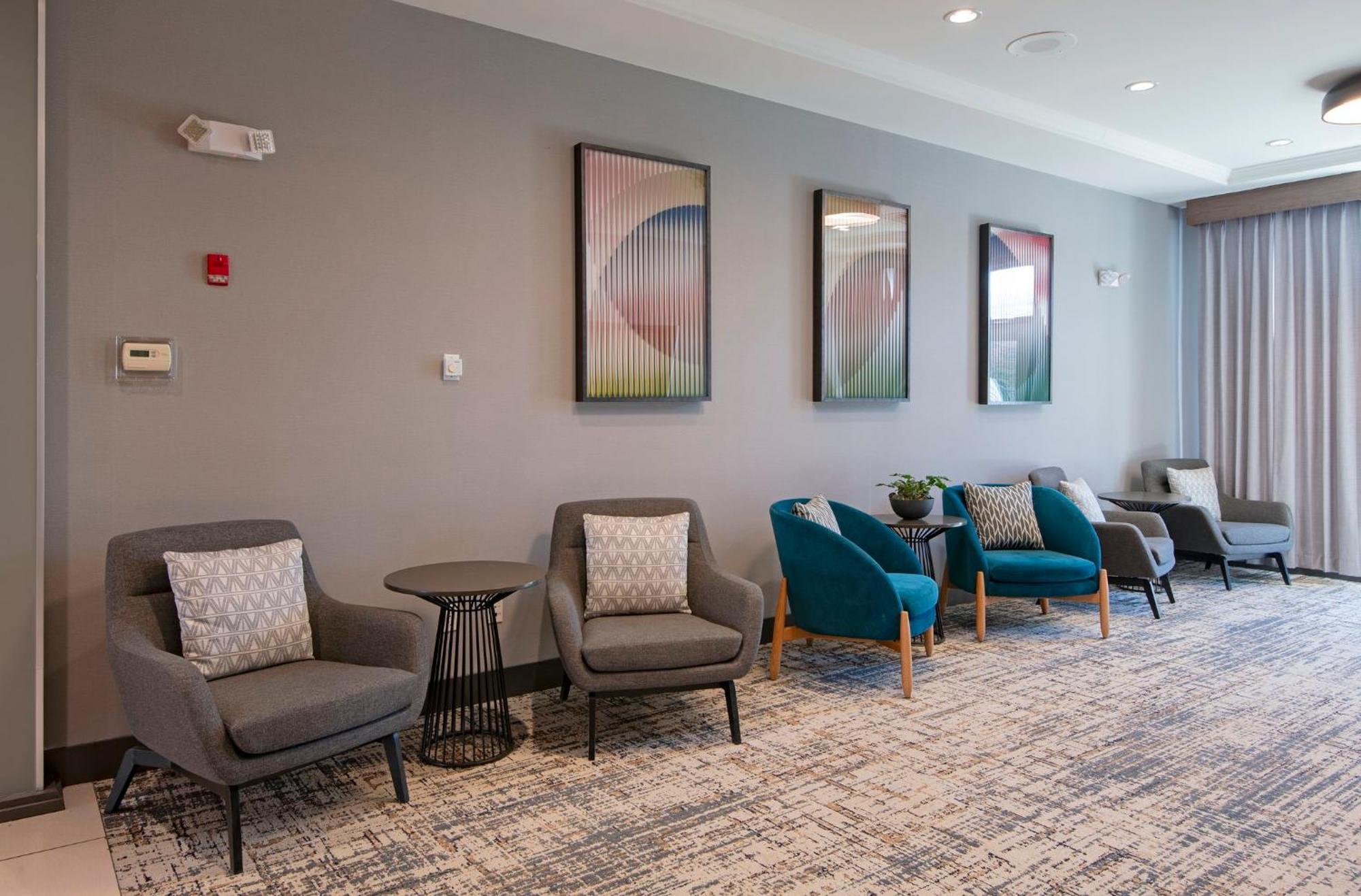 Holiday Inn Hotel And Suites-Kamloops By Ihg Kültér fotó