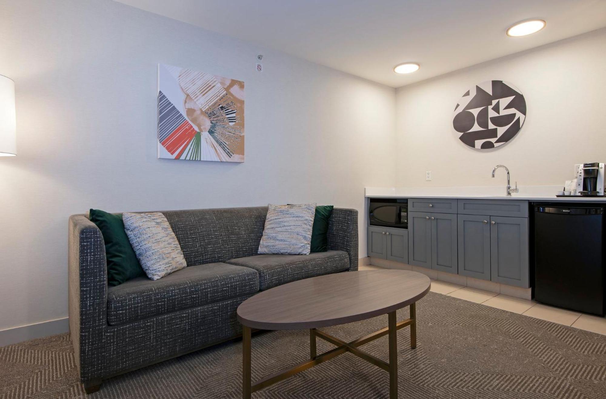Holiday Inn Hotel And Suites-Kamloops By Ihg Kültér fotó