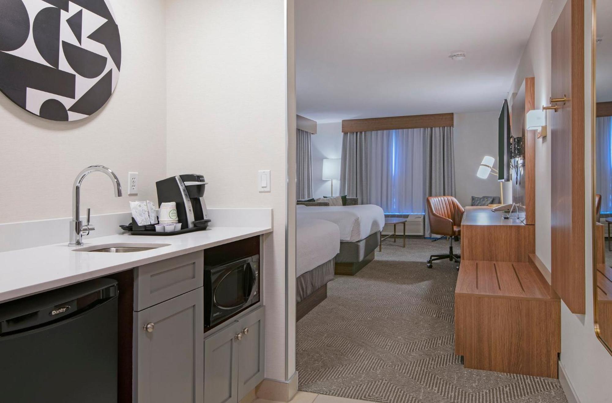 Holiday Inn Hotel And Suites-Kamloops By Ihg Kültér fotó